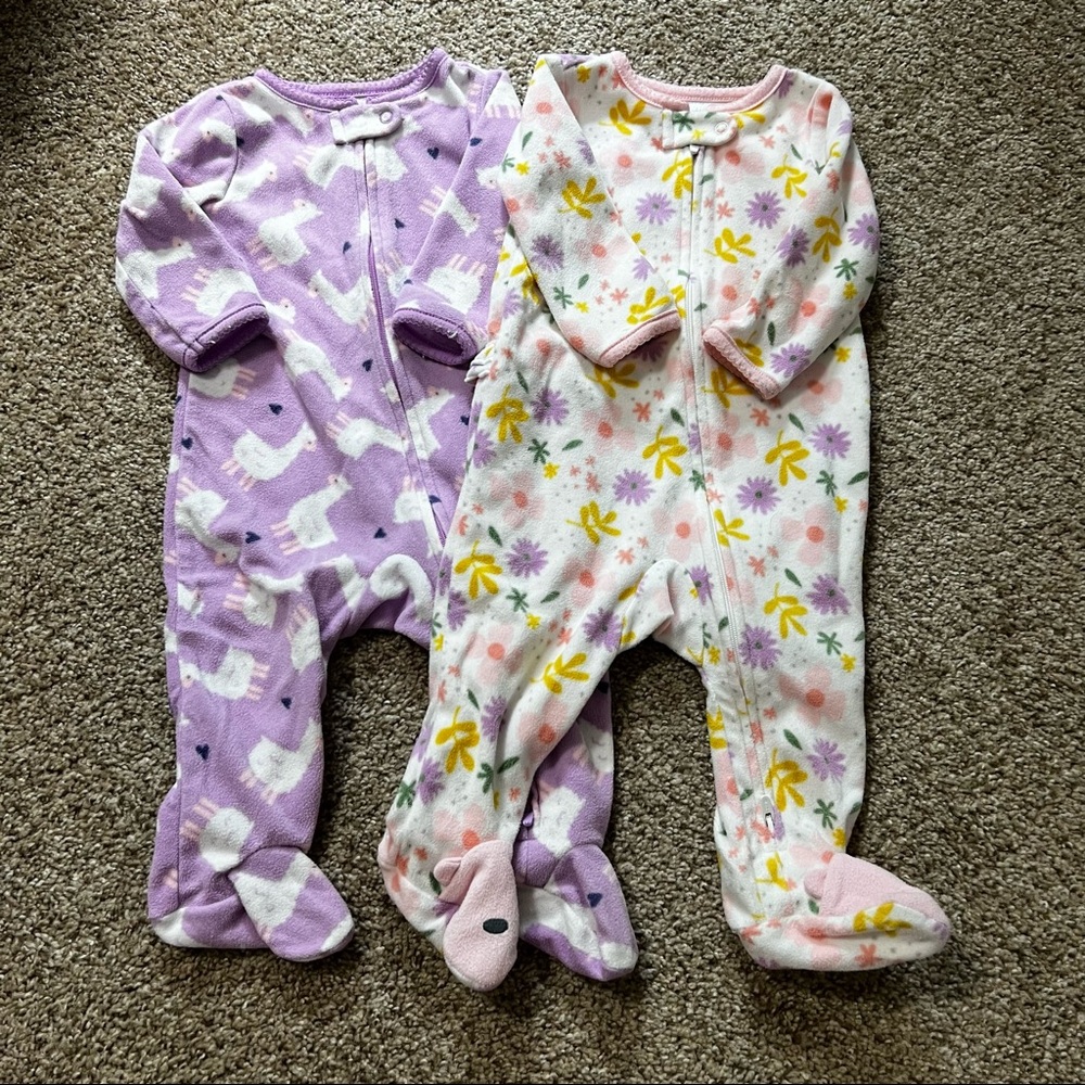 Fleece footed pajamas 3-6 months